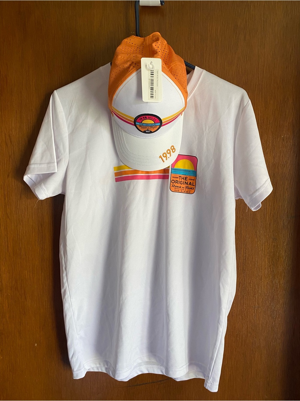 Rock ‘n’ Roll VR series San Diego Short Sleeve Tee and Trucker Cap